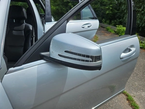 Mercedes W204 C-class двері передні задні, дзеркало ліве праве колір 775 срібло