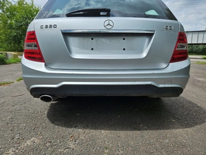 Mercedes W204 C-class ляда, кришка багажника стопи лед колір 775