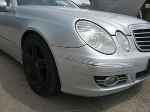 W211 Mercedes E-class E300 OM642 2008